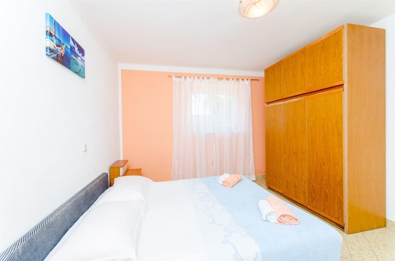 Apartments Mateo Baška Voda Dış mekan fotoğraf