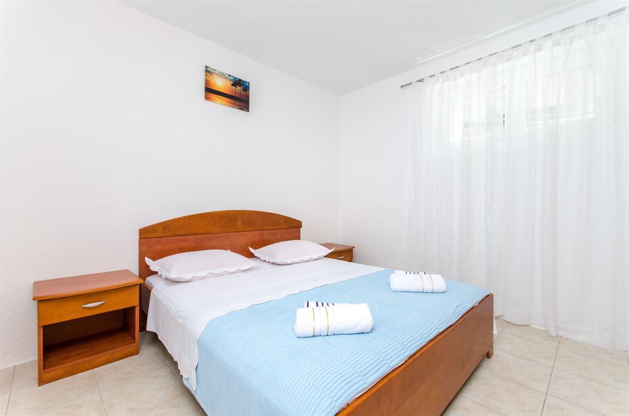 Apartments Mateo Baška Voda Dış mekan fotoğraf