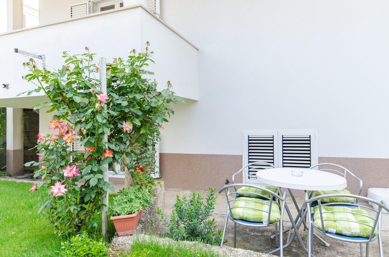 Apartments Mateo Baška Voda Dış mekan fotoğraf