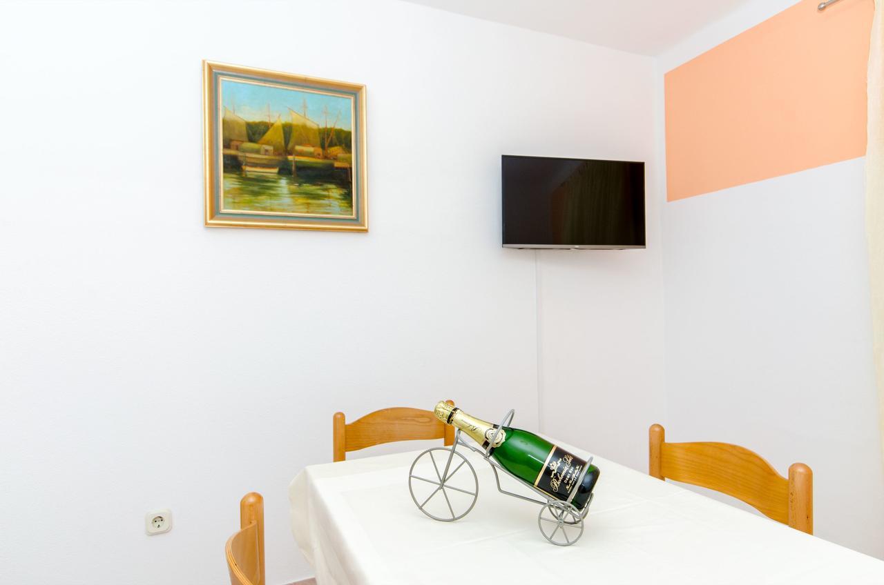 Apartments Mateo Baška Voda Dış mekan fotoğraf
